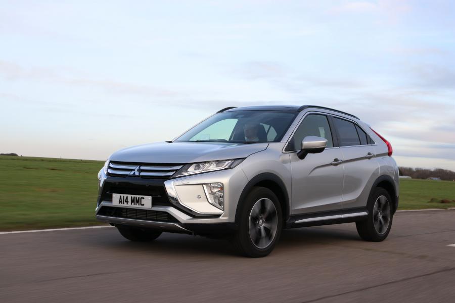  Mitsubishi Eclipse Cross 2017 года  (UK) (фото 13 из 18)